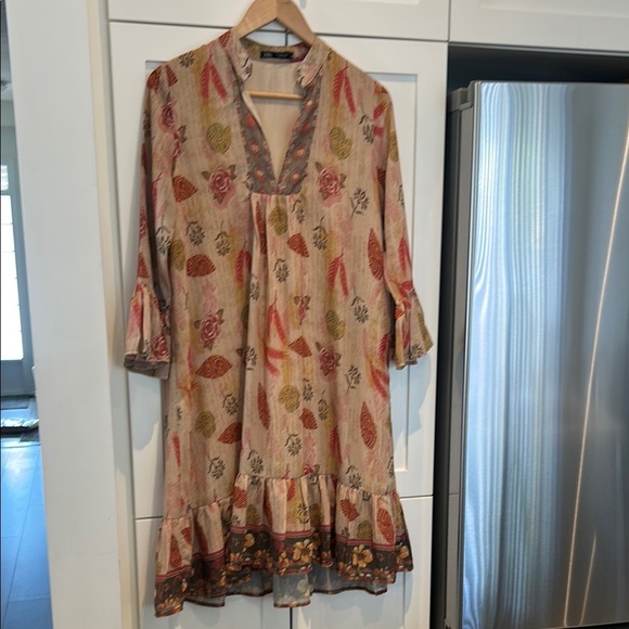 Zara Woman Bohemian Floral Mini Dress 3/4 Bell Sleeve Tunic Style Size M - Picture 3 of 14